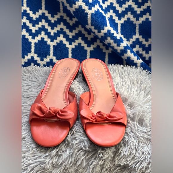 Talbots coral slippers - Picture 2 of 4